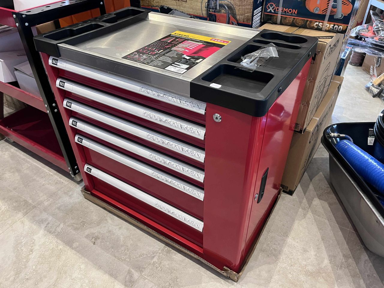 StrendPro műhely kocsi 245részes StrendPro műhely kocsi 245részes