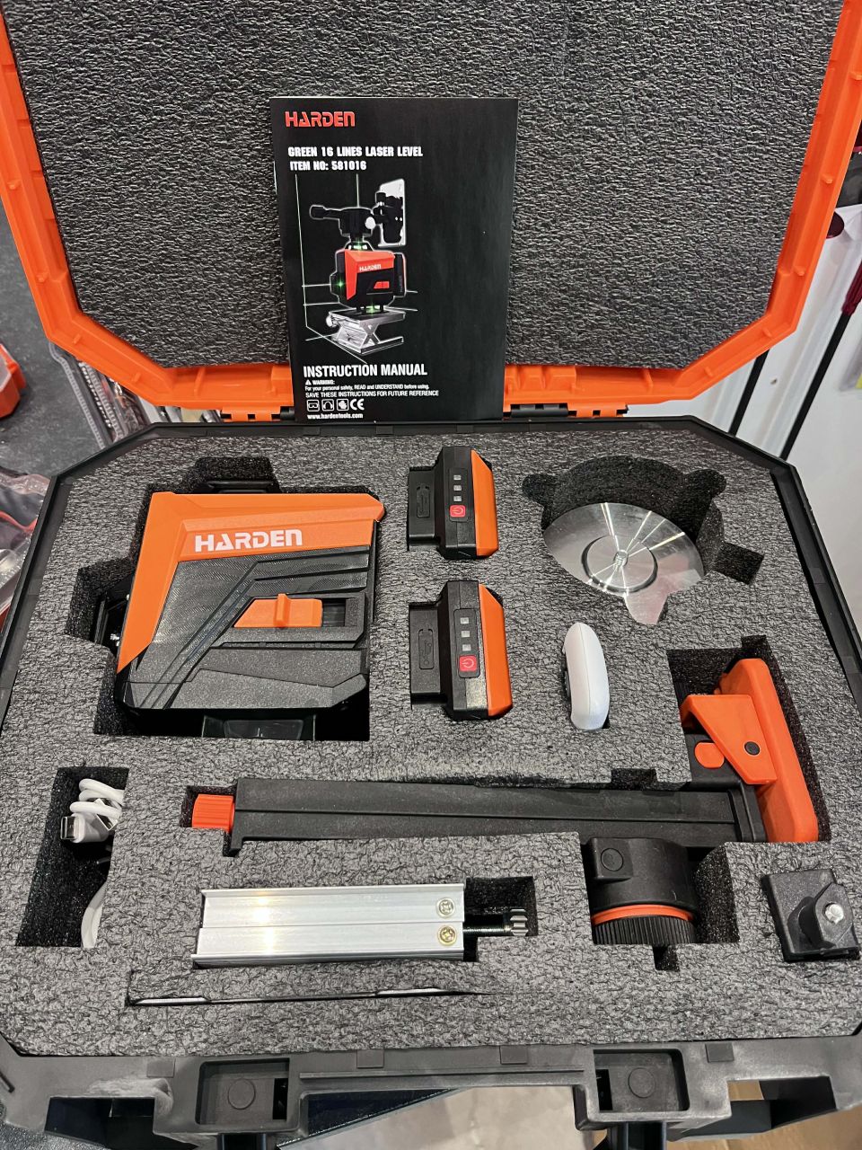 Lézeres szintező zöld 16 vonalas önbeálló Harden Profi